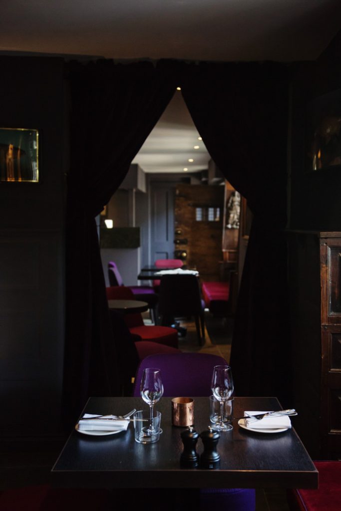 0005 - 2014 - Old Parsonage Hotel - Oxford - Low Res - Pike Room Private Dining - Web Feature